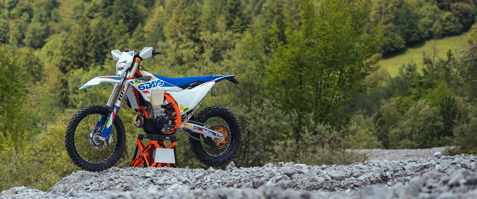 KTM Enduro 450 EXC-F SIX DAYS 2026 photo KTM Enduro 450 EXC-F SIX DAYS 2026 photo