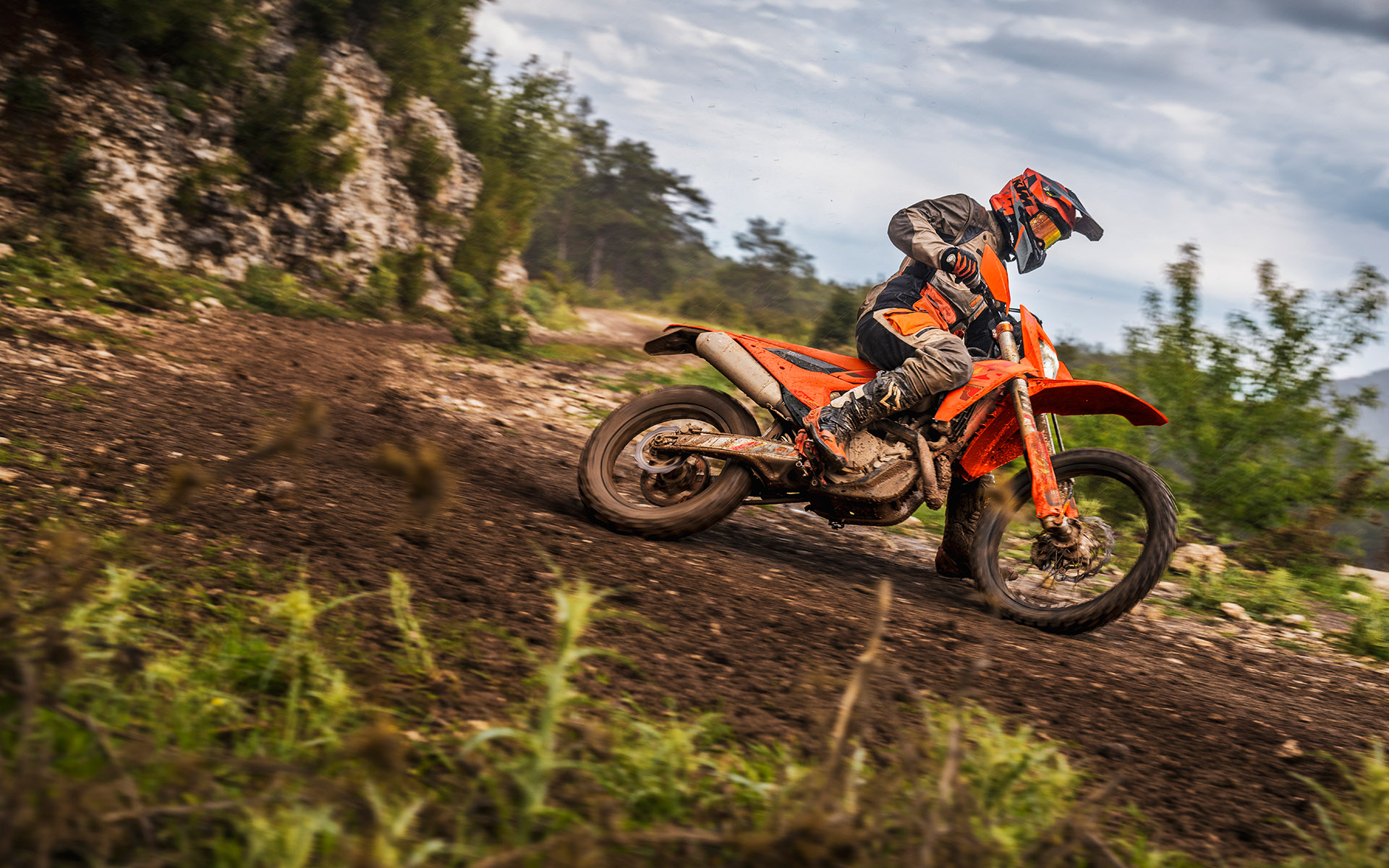 KTM Enduro 350 EXC-F SIX DAYS 2025 photo