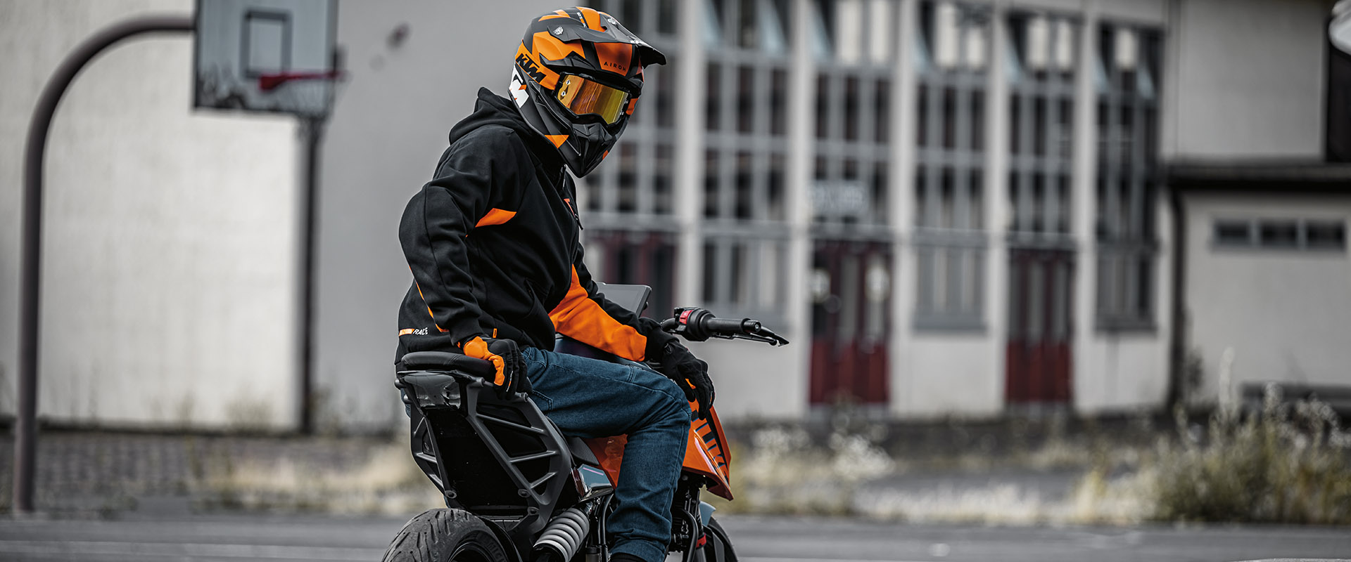 KTM Naked 125 Duke 2026 photo