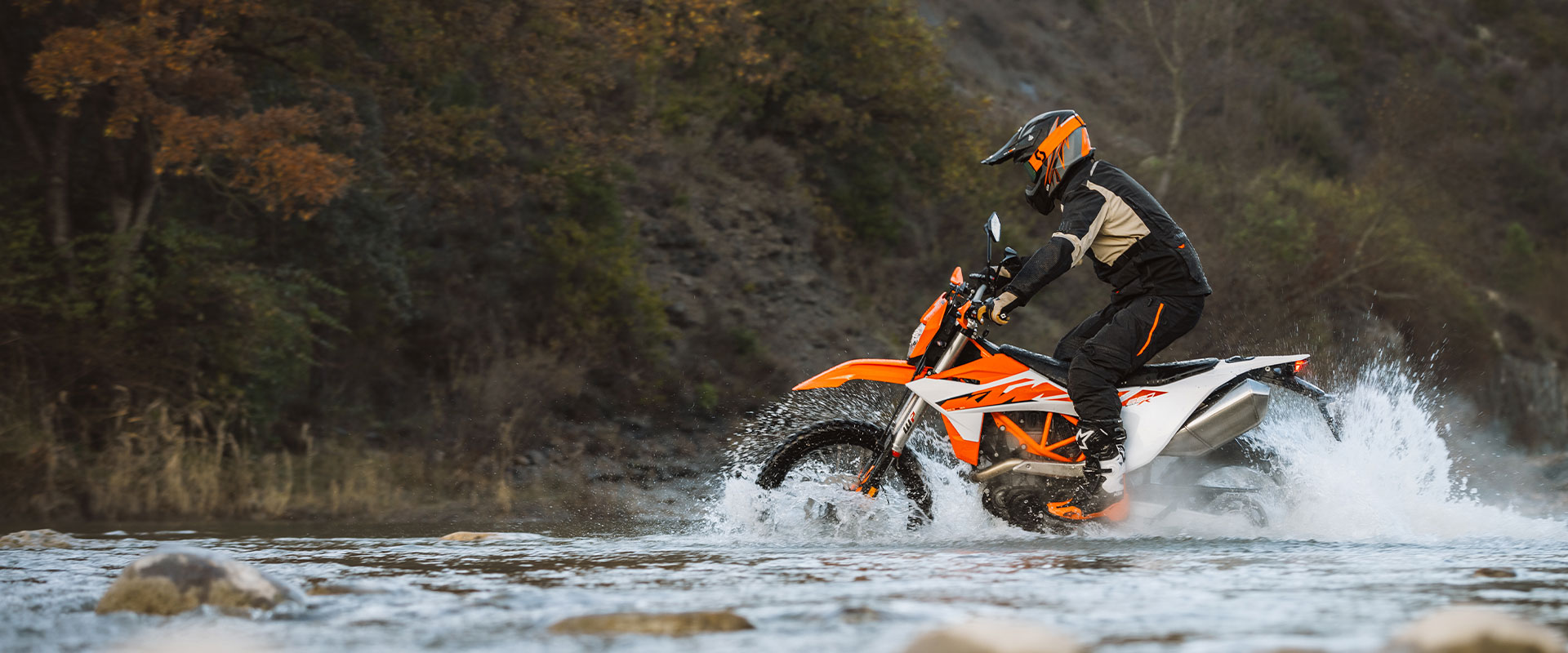 KTM Travel 690 Enduro R 2026 photo